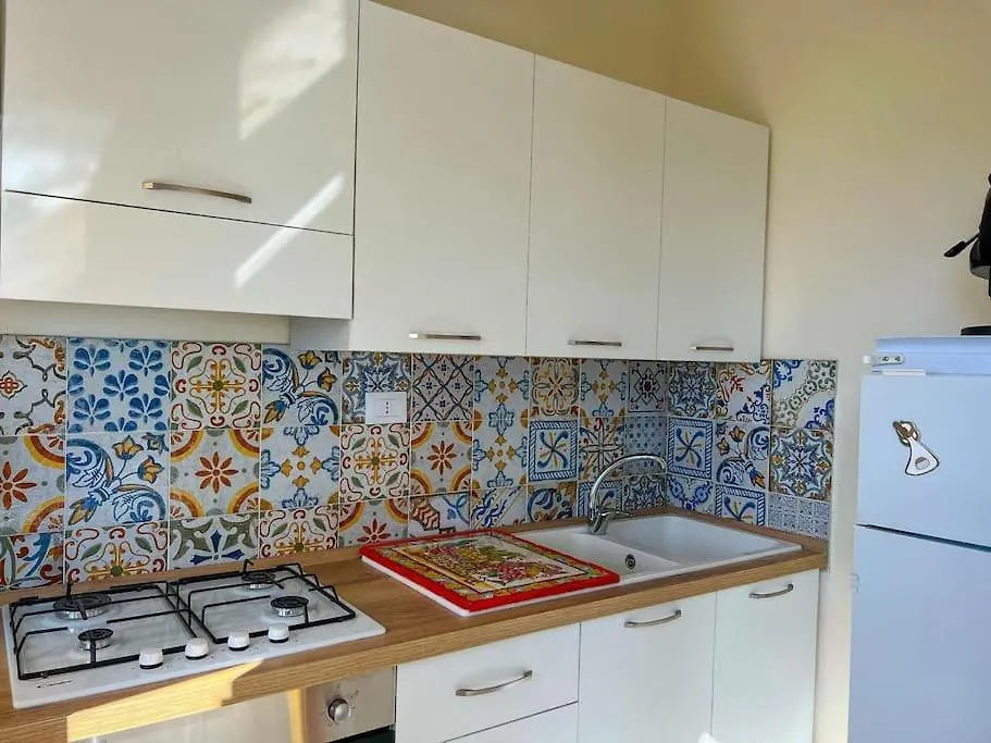Apartment La Finestra Sul Castello B&B Mussomeli
